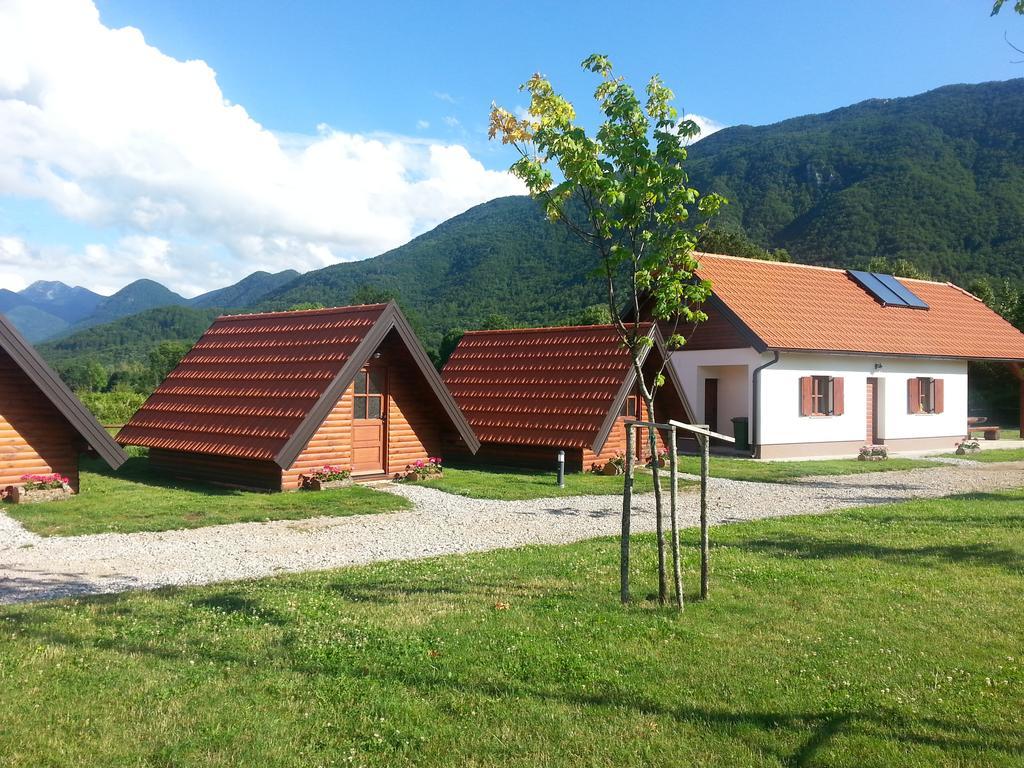 Bungalows Rizvan City Brusane Quarto foto