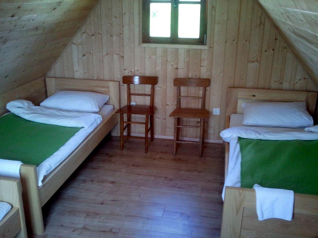 Bungalows Rizvan City Brusane Quarto foto