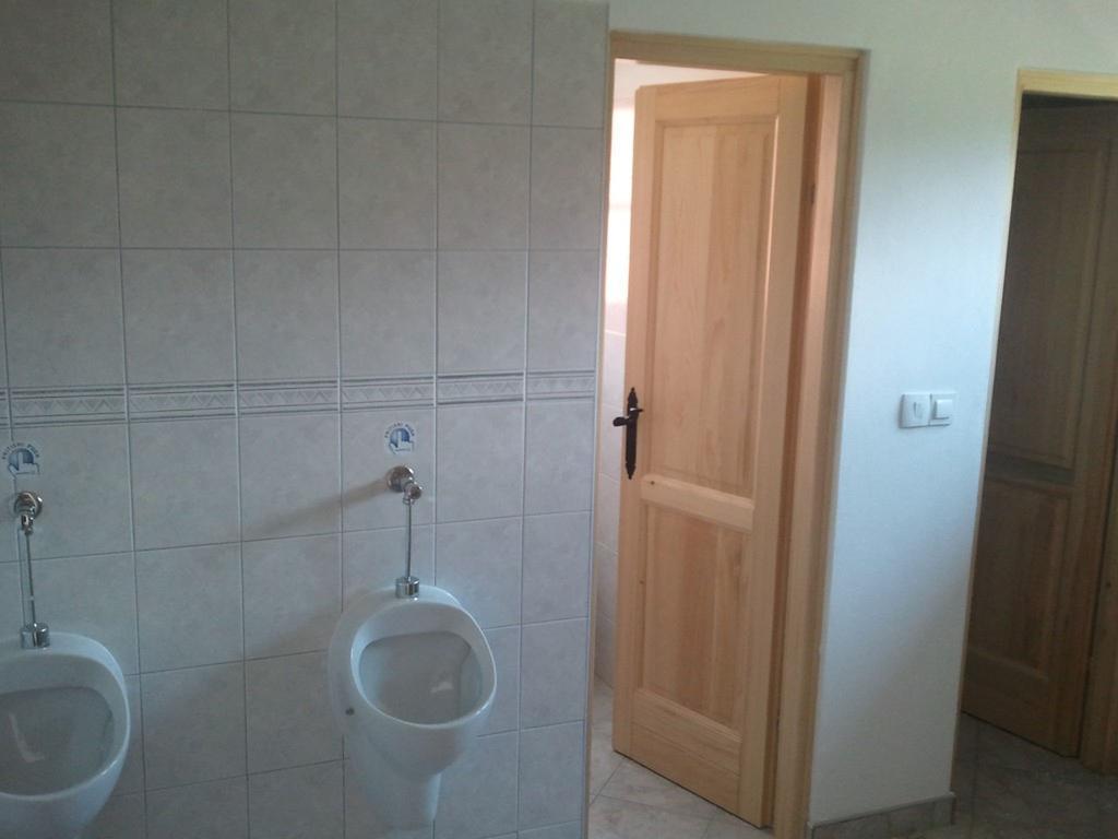 Bungalows Rizvan City Brusane Quarto foto