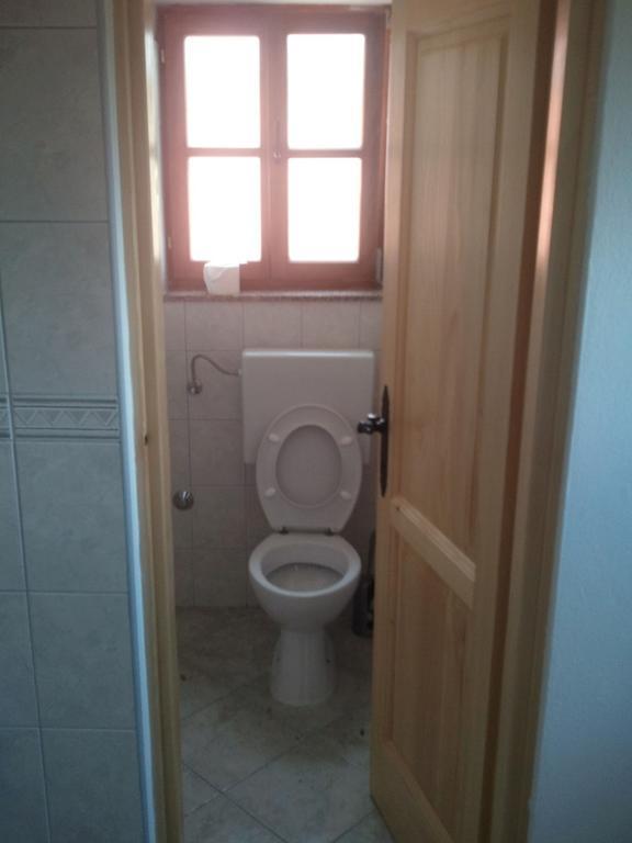 Bungalows Rizvan City Brusane Quarto foto